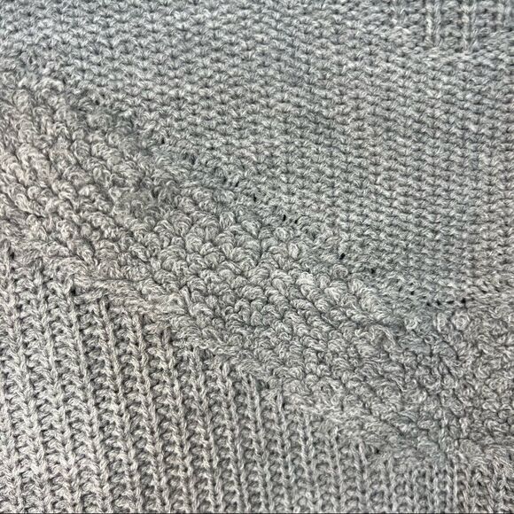 Express Gray Knit Mock Neck Pullover Sweater W/ Wide Cuff Sleeves XS - Picture 6 of 10